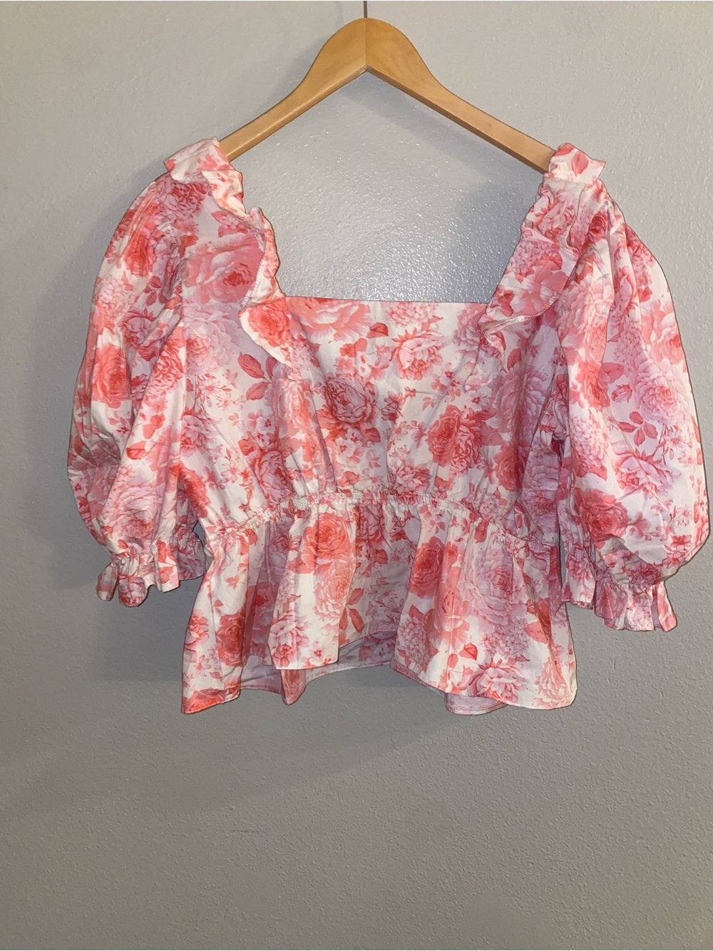 River Island Pink Floral Ruffle Puff Sleeve Top Size L US 10